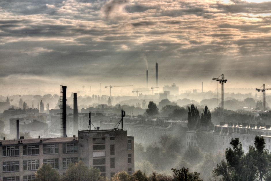 Fot. Fotolia Sezon grzewczy rozpoczęty. Południe Polski dusi się w smogu