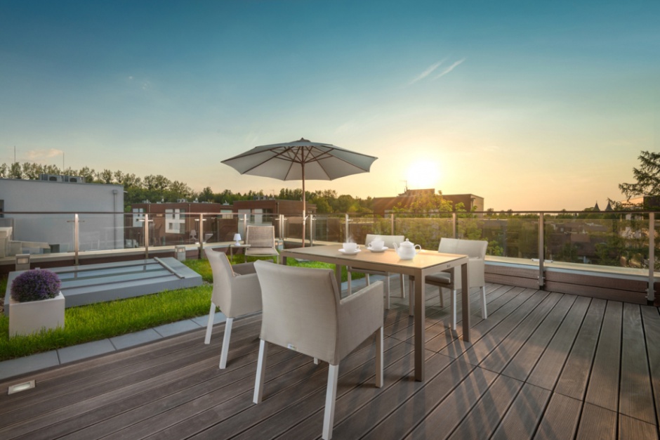 Hill Park Apartments. Fot. Marvipol Development Marvipol kusi apartamentem z jaguarem w garażu