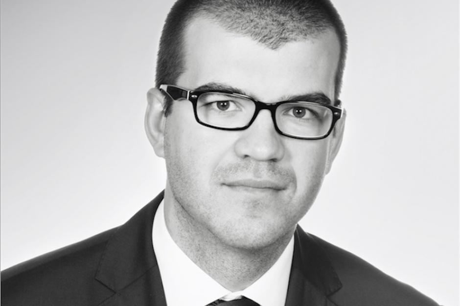 Adwokat Michał Buna z kancelarii Gardocki i Partnerzy Adwokaci i Radcowie Prawni. Kto ponosi odpowiedzialność za wypadki na budowie?