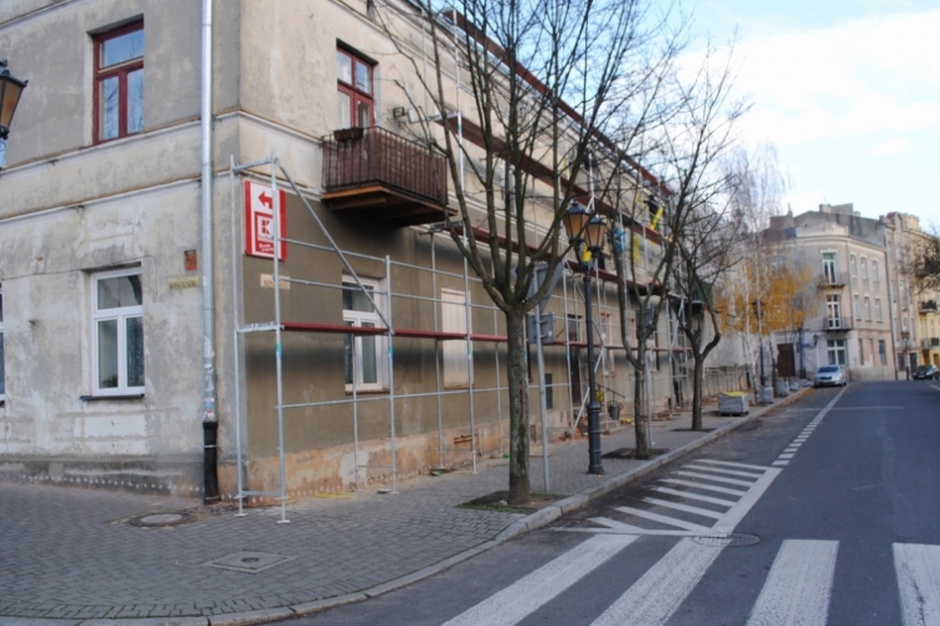 Fot. www.piotrkow.pl Piotrków Trybunalski: remont elewacji przy Rycerskiej
