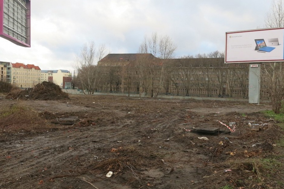 W pobliżu skrzyżowania ul. Księcia Witolda i Pomorskiej będą mieszkania oraz pasaż handlowo-biurowy. Fot. wroclaw.pl Wrocław: Na dawnym lodowisku powstaną mieszkania