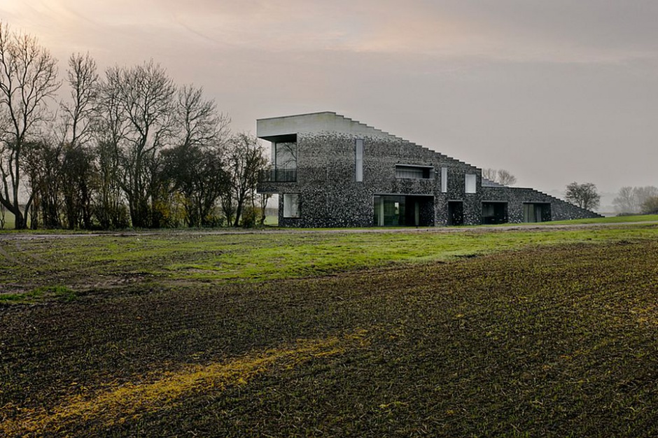 Flint House. Fot. Royal Institute of British Architects (James Morris) Rezydencja lorda Rothschilda domem roku 2015