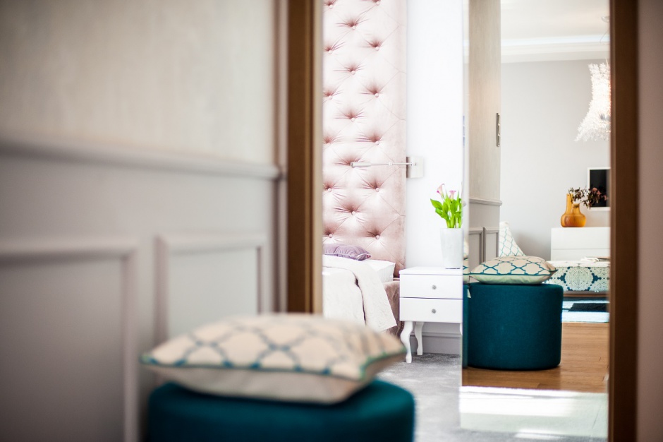 Apartament w Gdańsku - wnętrze autorstwa Arkadiusza Grzędzickiego. Fot. Adam Ościłowski Zobacz wnętrze w klimacie artystycznego Paryża