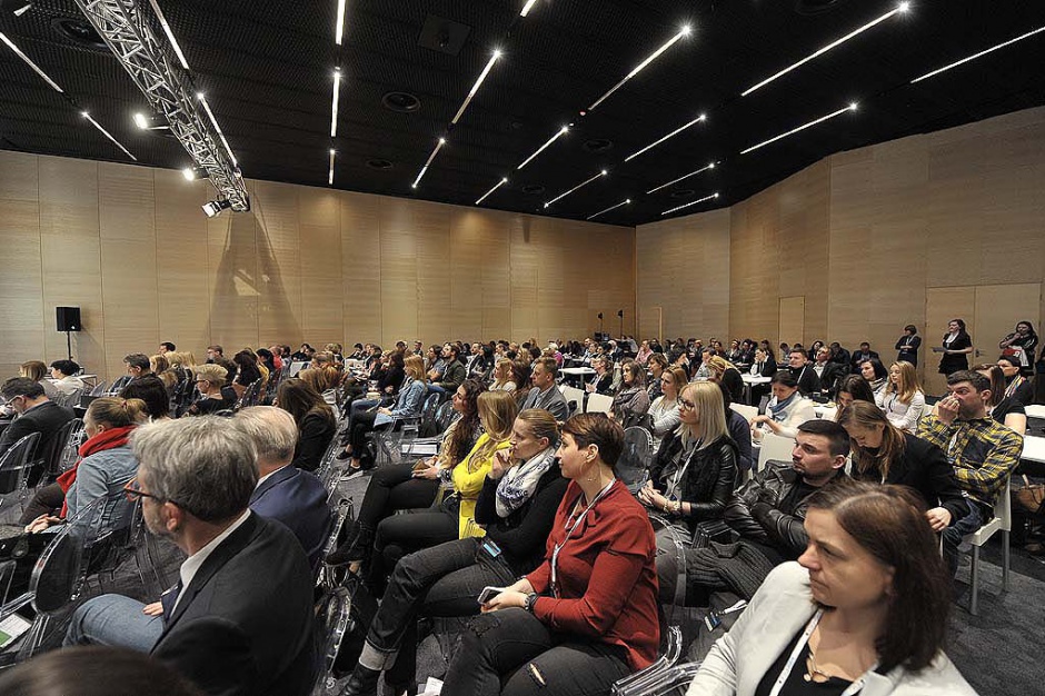 Cykl prezentacji na 4 Design Days: Projekt Kuchnia, Projekt Łazienka i Projekt Salon O trendach w projektowaniu kuchni, łazienek i salonów na 4 Design Days