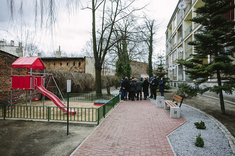 Fot. www.uml.lodz.pl Łódź inwestuje w podwórka osiedlowe