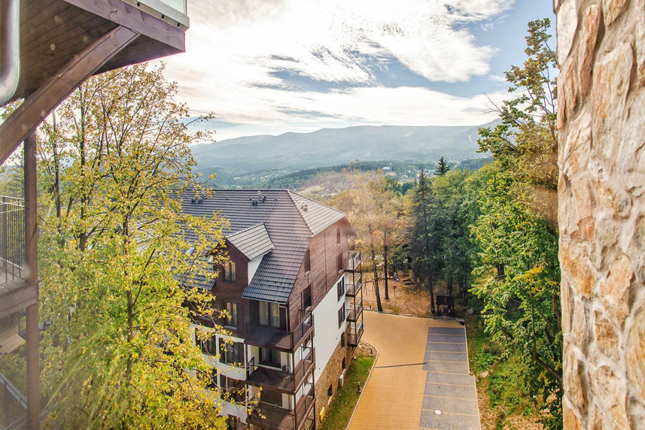 Szklarska Perła (mat. pras. Sun&Snow) Szklarska Perła pełna apartamentów