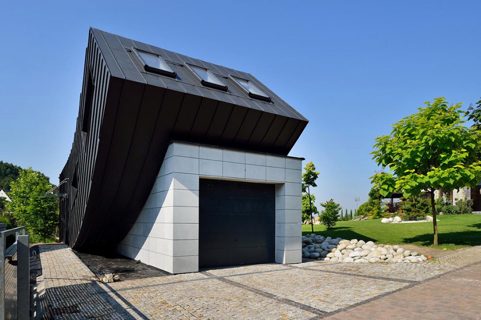 Domo Dom. Pojekt: Architekt Tadeusz Lemański. www.architektlemanski.pl. Fot. Tomasz Zakrzewski Domo Dom: Wygodny minimalizm dla jednej osoby