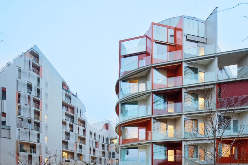 Projekt: Atelier du Pont + Jean Bocabeille Architecte.Fot. Takuji Shimmura Paryż: Jedno osiedle, wiele programów mieszkaniowych