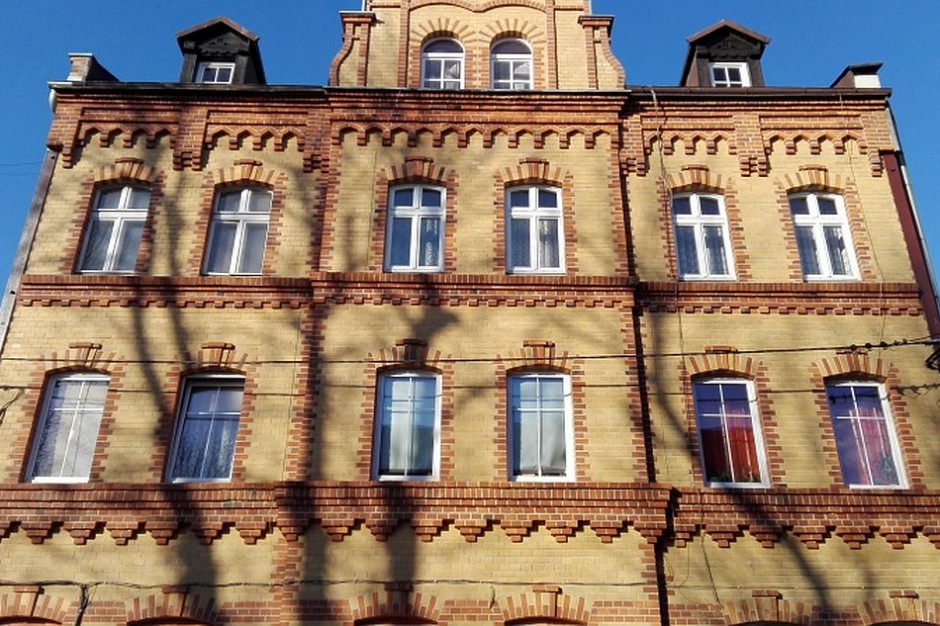 Markiefki 64. Fot. Komunalny Zakład Gospodarki Mieszkaniowej w Katowicach Markiefki 64. Katowicka kamienica wypiękniała