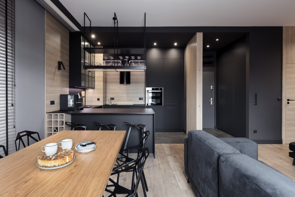 Pencil black - nowoczesny apartament w wielkomiejskim stylu