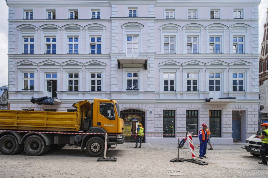 Sienkiewicz 56, fot. UM Łodzi Sienkiewicza 56 w Łodzi już ze zrewitalizowaną fasadą