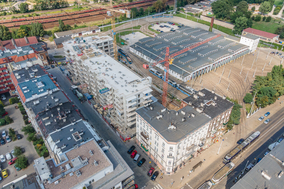 Fot. mat. pras. Nowa Zajezdnia Wrocław na ostatniej prostej