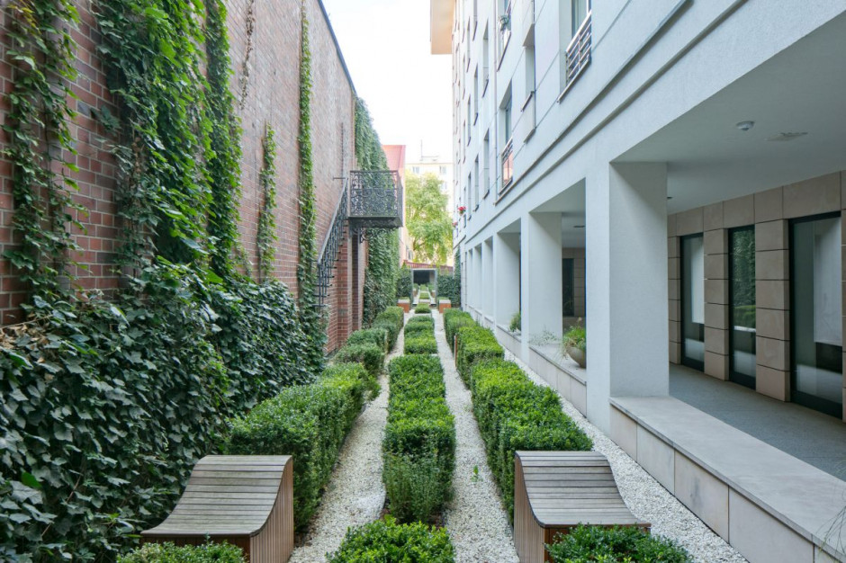 Hoża 55. Fot. Piotr Krajewski Dialog starego z nowym. Projektowanie architektury i wnętrz z poszanowaniem przeszłości