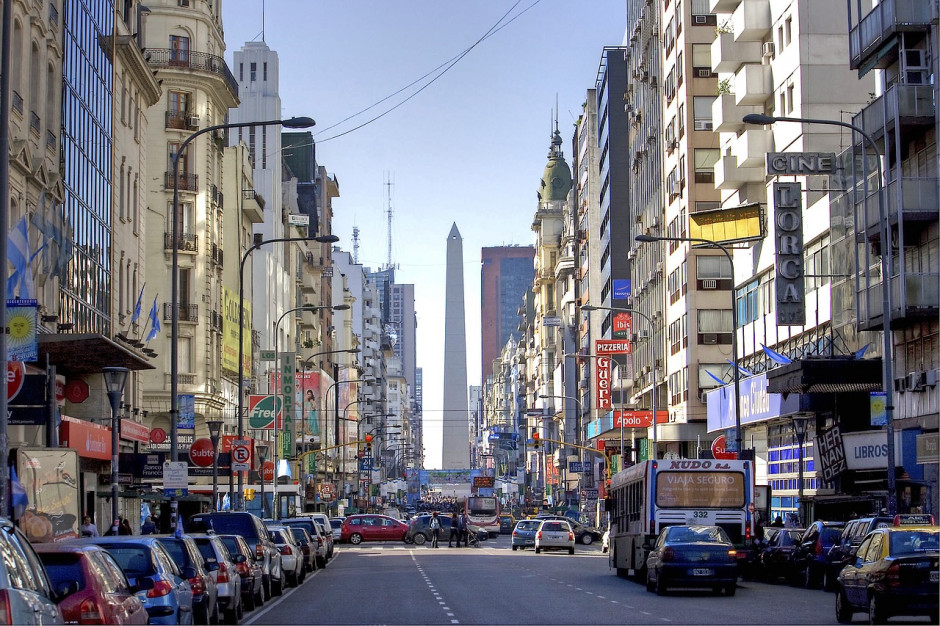 Buenos Aires. Fot. Pixabay Eksmisja bezdomnych z nieużytków pod Buenos Aires. Nagła decyzja argentyńskiego sądu
