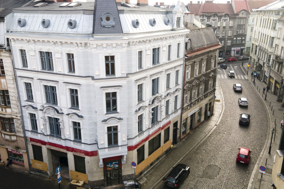 Kamienica w centrum Bielska-Białej. Fot. mat. pras. Kamienica w Bielsku-Białej odzyskała wygląd sprzed wieku