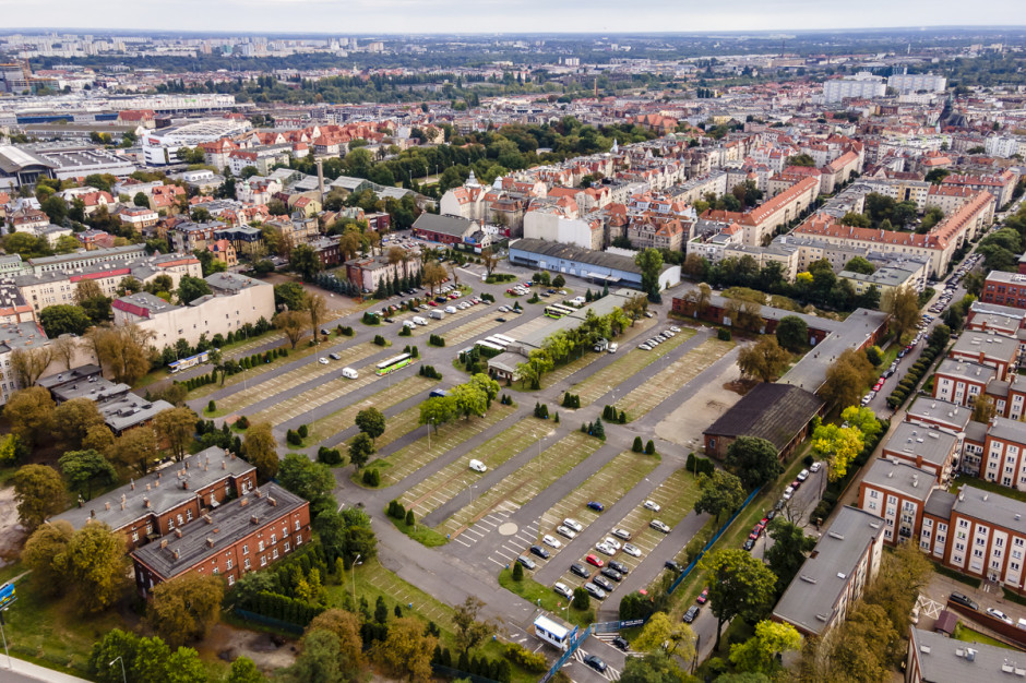 Na działce powstaną Koszary Kultury, fot. mat. prasowe Belgowie z innowacyjnym konceptem tymczasowego zagospodarowania. Powstaną Koszary Kultury