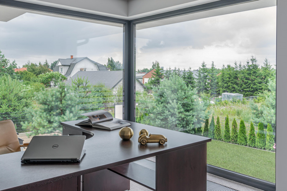Narożne okna i drzwi tarasowe - efektowna ozdoba domu
