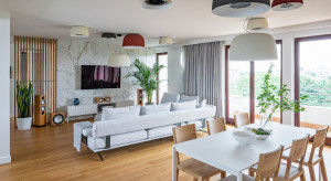 Jasny apartament w Warszawie urządzony w nowoczesnym stylu