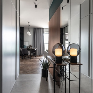 Spokojna przystań na Pradze. Zobacz mieszkanie spod kreski Sobkowiak Architektura