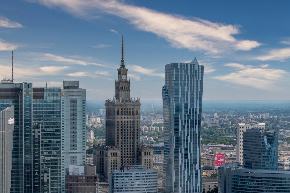 Warszawa: nowy skwer w centrum miasta już dostępny dla warszawiaków