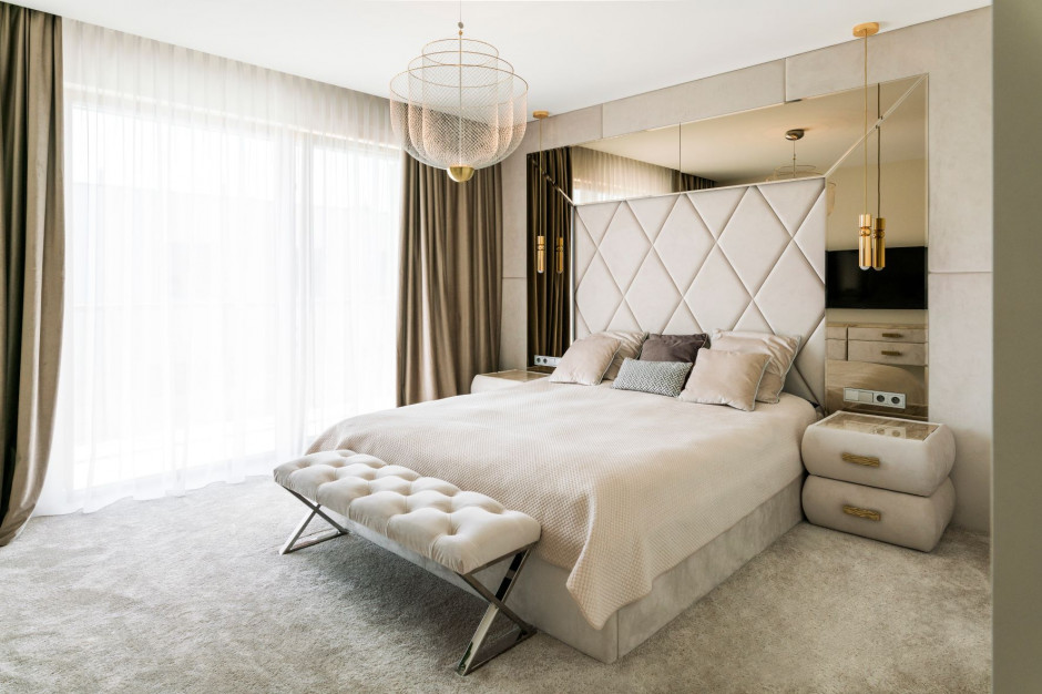 Fot. Katarzyna Ładczuk - Ład Studio Echa modernizmu i styl glamour w apartamencie na Mokotowie