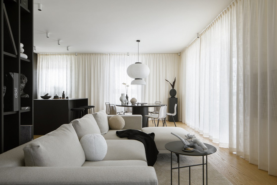 Jasna strona czerni - eleganckie i minimalistyczne mieszkanie w Gdańsku
